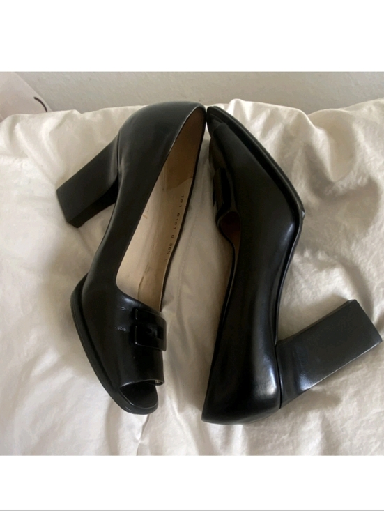Gucci Shoes - Gucci Black Leather Peep-Toe Block Heel Pumps